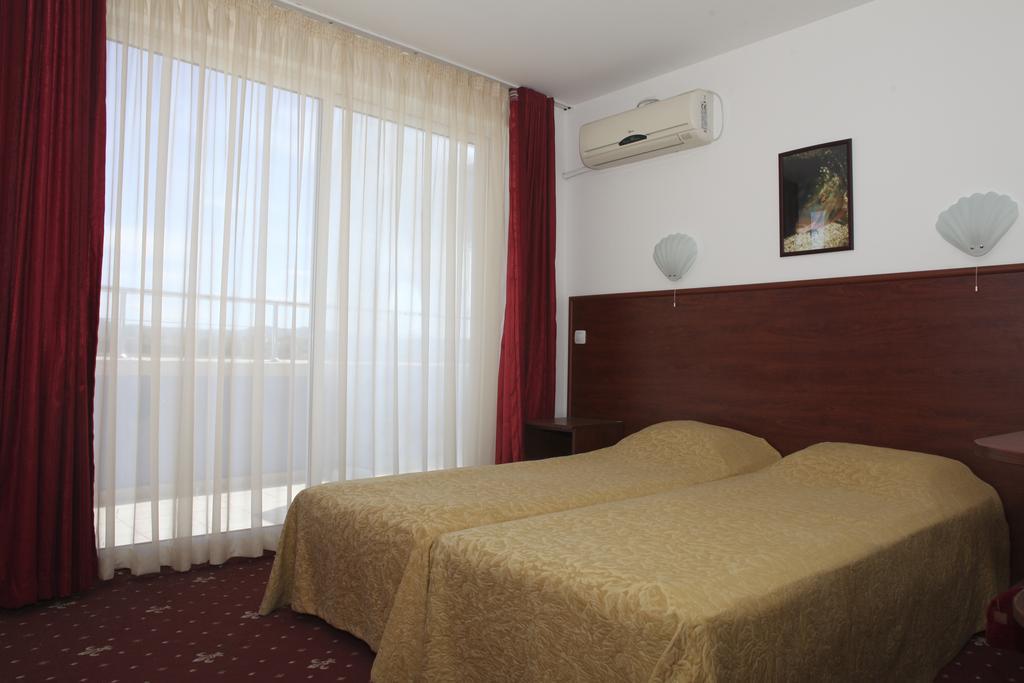 Ribarska Sreshta Family Hotel Tsarevo Værelse billede